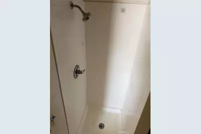 1017 W 73rd, Los Angeles, CA 90044 - Photo 6