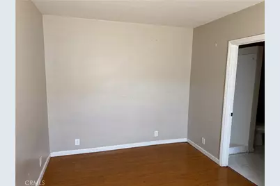 1017 W 73rd, Los Angeles, CA 90044 - Photo 8