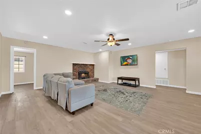 8216 Buckthorn, Hesperia, CA 92345 - Photo 14