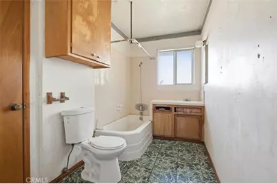 488 E Victory, Banning, CA 92220 - Photo 8