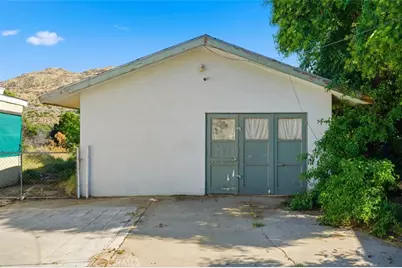 488 E Victory, Banning, CA 92220 - Photo 26