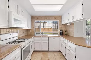 34074 Autumn Sage Ct, Wildomar, CA 92595 - Photo 12