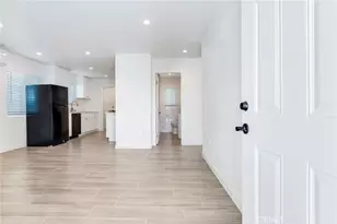 1143 E 106th St, Los Angeles, CA 90002 - Photo 4