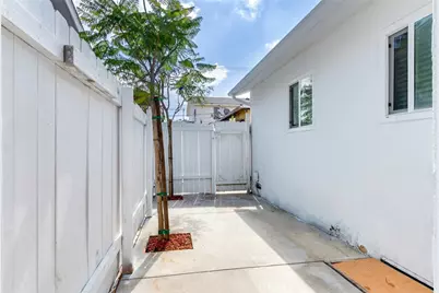 1143 E 106th Street, Los Angeles, CA 90002 - Photo 20