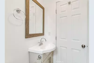 1143 E 106th Street, Los Angeles, CA 90002 - Photo 18