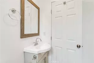 1143 E 106th St, Los Angeles, CA 90002 - Photo 18