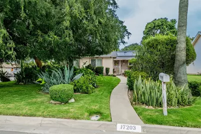 17203 E Woodcroft Street, Azusa, CA 91702 - Photo 2