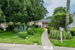17203 E Woodcroft St, Azusa, CA 91702 - Photo 2