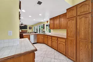 17347 Northlake, Riverside, CA 92503 - Photo 8