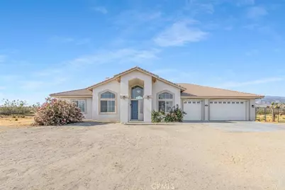 1485 La Mesa, Phelan, CA 92371 - Photo 2