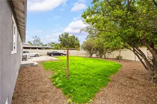 15411 Rosemary Dr, Fontana, CA 92335 - Photo 6