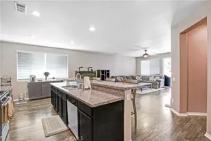 4028 Blackberry Dr, San Bernardino, CA 92407 - Photo 14