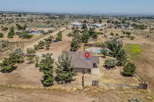 8417 Ailanthus, Phelan, CA 92371 - Photo 40