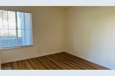 18242 Parkview #106, Huntington Beach, CA 92648 - Photo 10