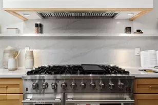 4633 Russell, Los Angeles, CA 90027 - Photo 18