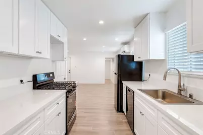 1143 E 106th Street, Los Angeles, CA 90002 - Photo 10