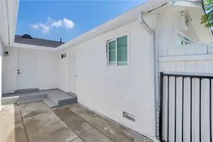 1143 E 106th St, Los Angeles, CA 90002 - Photo 2