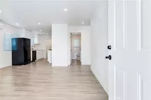 1143 E 106th St, Los Angeles, CA 90002 - Photo 4