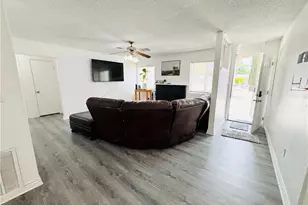 10045 Jonathan, Cherry Valley, CA 92223 - Photo 6
