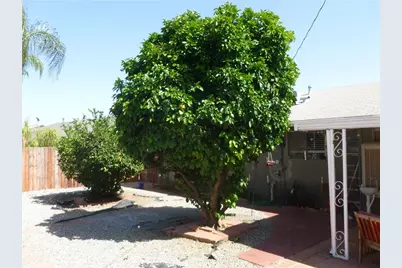 27236 Pinehurst Road, Menifee, CA 92586 - Photo 18