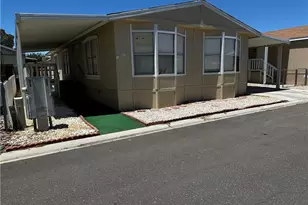 20843 Waalew, Apple Valley, CA 92307 - Photo 2
