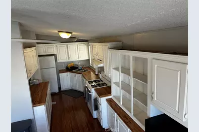 20843 Waalew, Apple Valley, CA 92307 - Photo 10