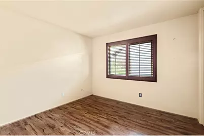 12800 Appian Avenue, Victorville, CA 92395 - Photo 14