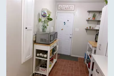 3720 Camellia, San Bernardino, CA 92404 - Photo 14