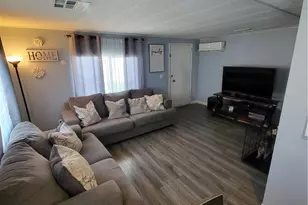 10701 Cedar Ave, Bloomington, CA 92316 - Photo 4