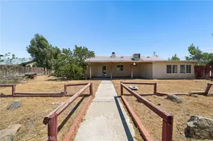 11906 Apatite Ave, Hesperia, CA 92345 - Photo 10