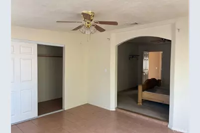 11906 Apatite Avenue, Hesperia, CA 92345 - Photo 18