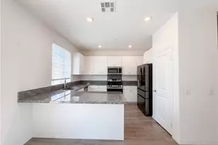 36969 Willow Flycatcher Pl, Murrieta, CA 92563 - Photo 2