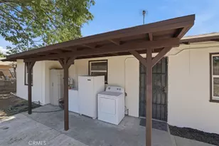 19014 Mindanao St, Bloomington, CA 92316 - Photo 26