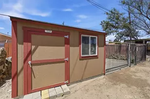 19014 Mindanao St, Bloomington, CA 92316 - Photo 36