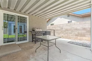 11657 Old Field, Fontana, CA 92337 - Photo 24