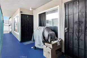 6413 S Vermont, Los Angeles, CA 90044 - Photo 22