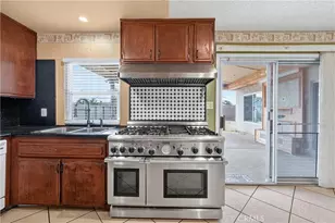 24251 Brodiaea, Moreno Valley, CA 92553 - Photo 18