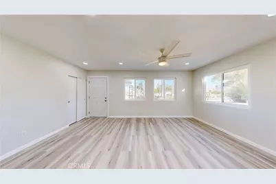 9670 Timberlane Avenue, Hesperia, CA 92345 - Photo 6