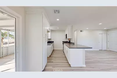 9670 Timberlane Avenue, Hesperia, CA 92345 - Photo 12