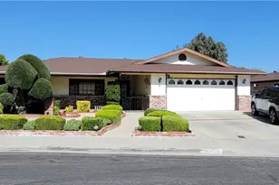26820 Oxford Ct, Hemet, CA 92544 - Photo 2