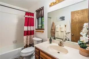27657 Peninsula, Lake Arrowhead, CA 92352 - Photo 18