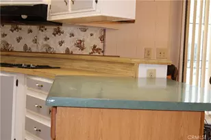 601 N Kirby Ave, Hemet, CA 92545 - Photo 8