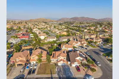 12870 Barbazon, Moreno Valley, CA 92555 - Photo 4