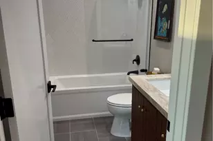 355 Newland, Los Angeles, CA 90042 - Photo 16
