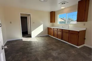 5162 Troth St, Jurupa Valley, CA 91752 - Photo 2