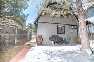 936 D Ln, Big Bear City, CA 92314 - Photo 10