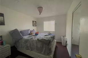 9389 N Loop Blvd, California City, CA 93505 - Photo 12