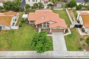 11034 Sierra Tree Ln, Riverside, CA 92505 - Photo 20