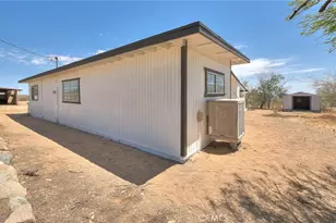 55525 Ornelas Ln, Landers, CA 92285 - Photo 10