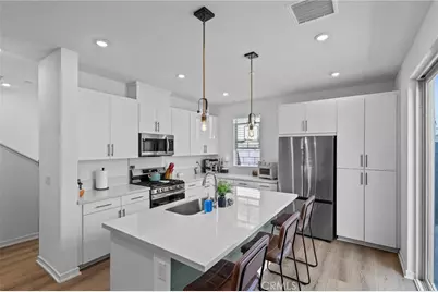 15936 Sparrow Court, Fontana, CA 92336 - Photo 12